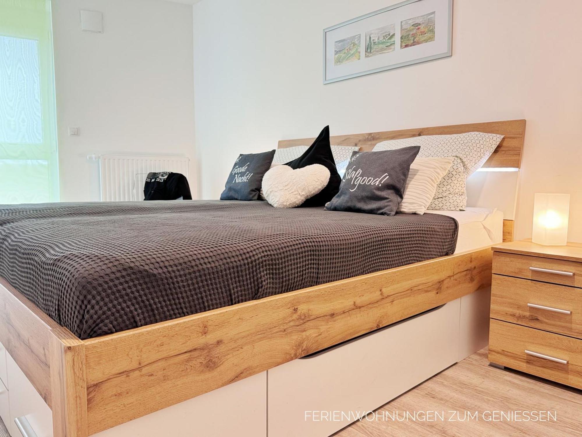 Nordseeklima Direkt Hinter Der Balkontuer Ferienwohnung De Twargbutt Dorumer Neufeld Ngoại thất bức ảnh